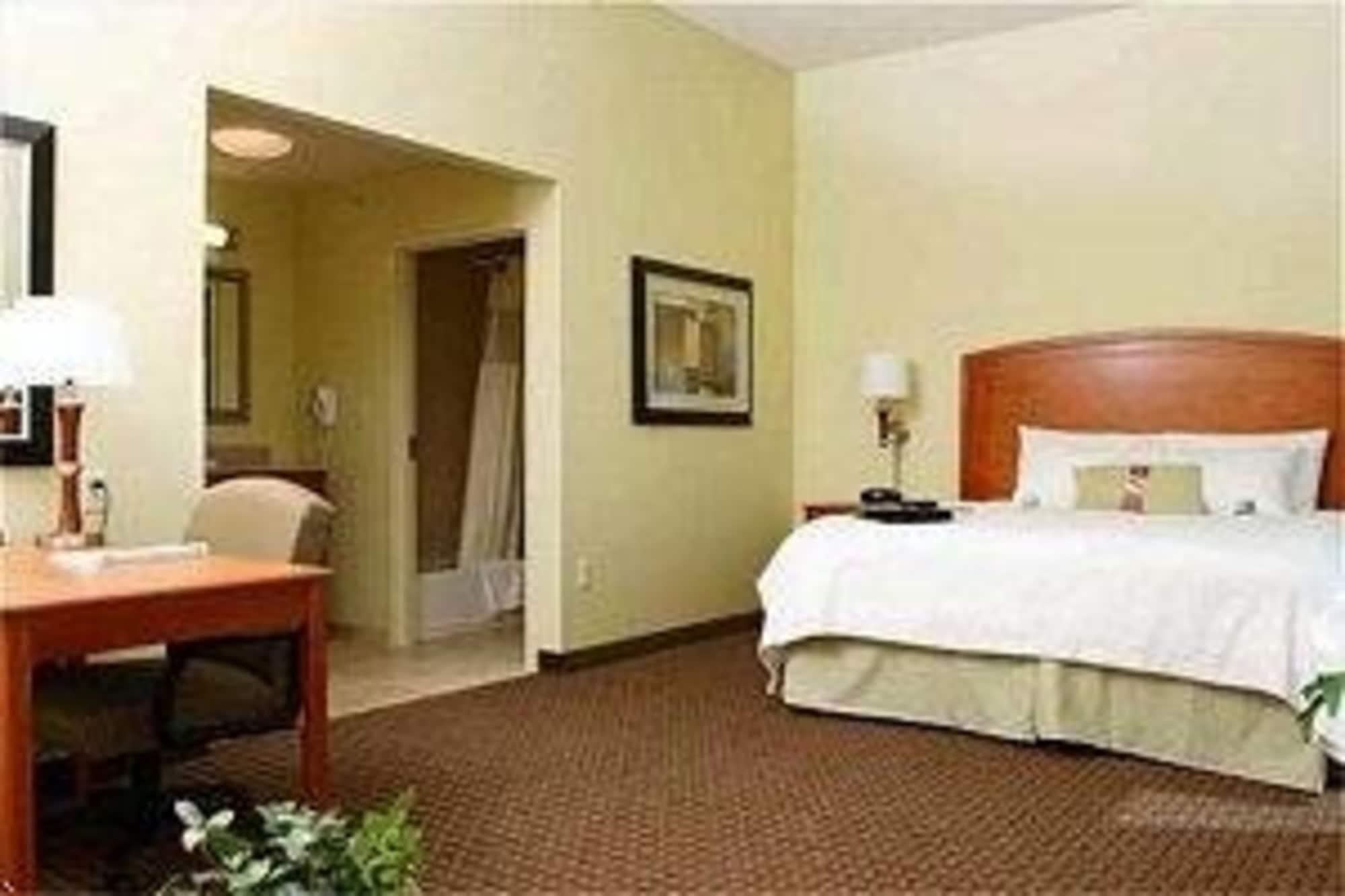 Hampton Inn & Suites Moline-Quad City Int'L Aprt Exteriör bild